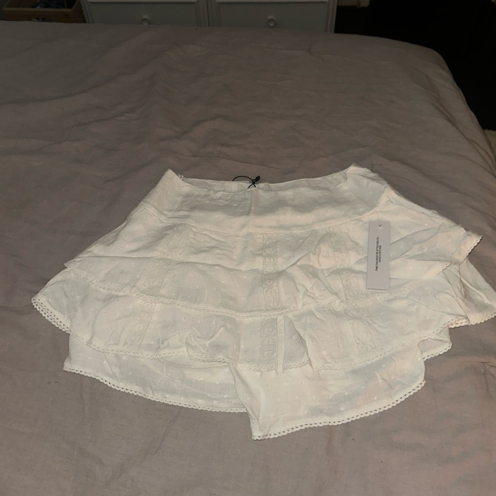 NWT Princess Polly Cheyla Shorts Ivory - Picture 5 of 7